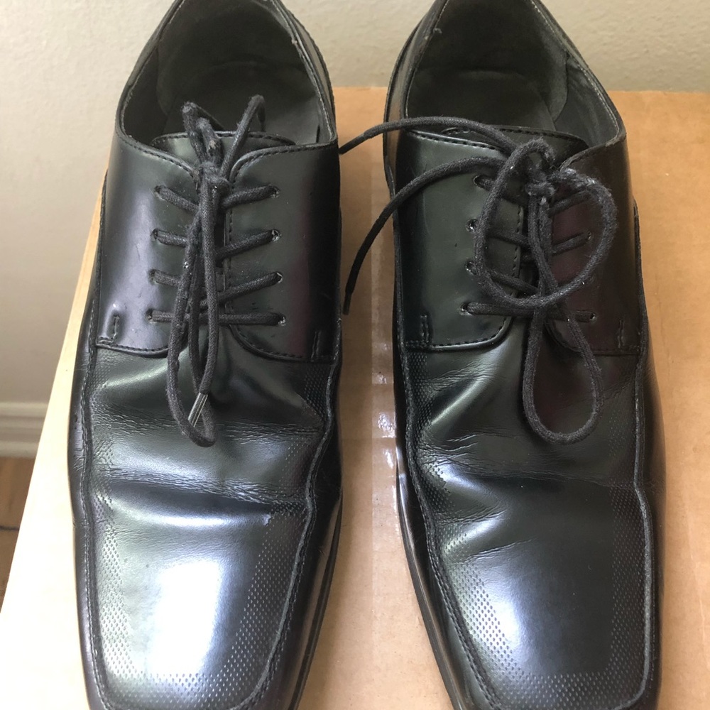 Rock and Republic men’s dress shoes